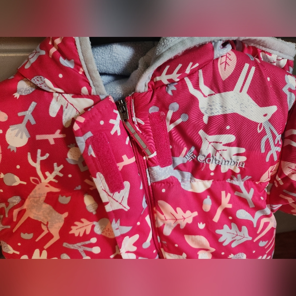 Girls 18-24 month Colombia full body zip up snowsuit - Picture 2 of 3